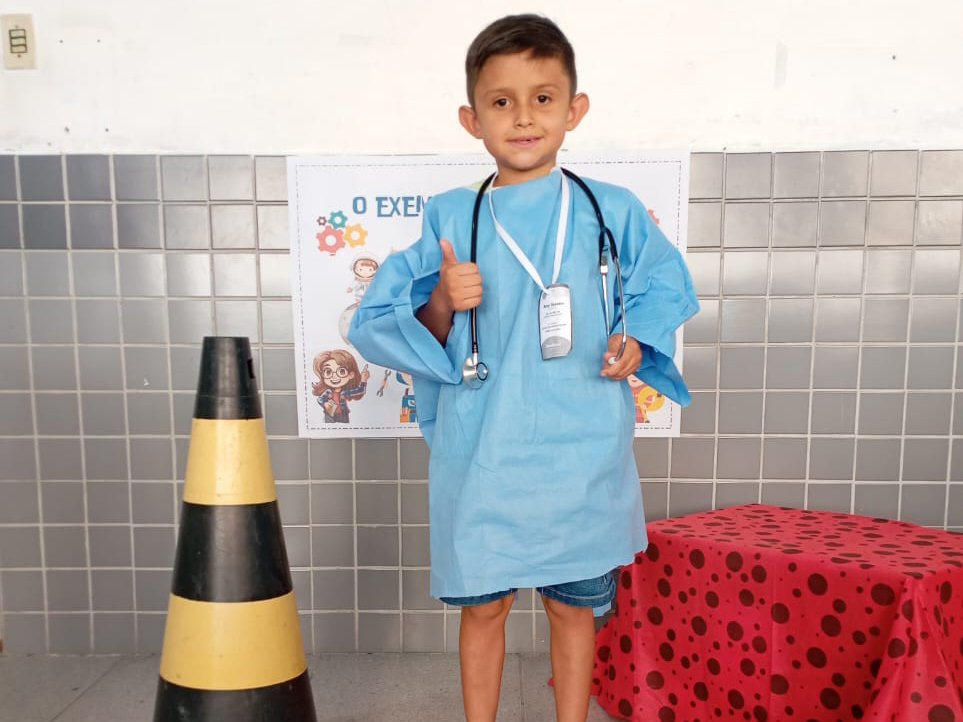 FEIRINHA PROFISSÕES 2