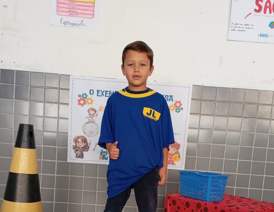 FEIRINHA PROFISSÕES 3