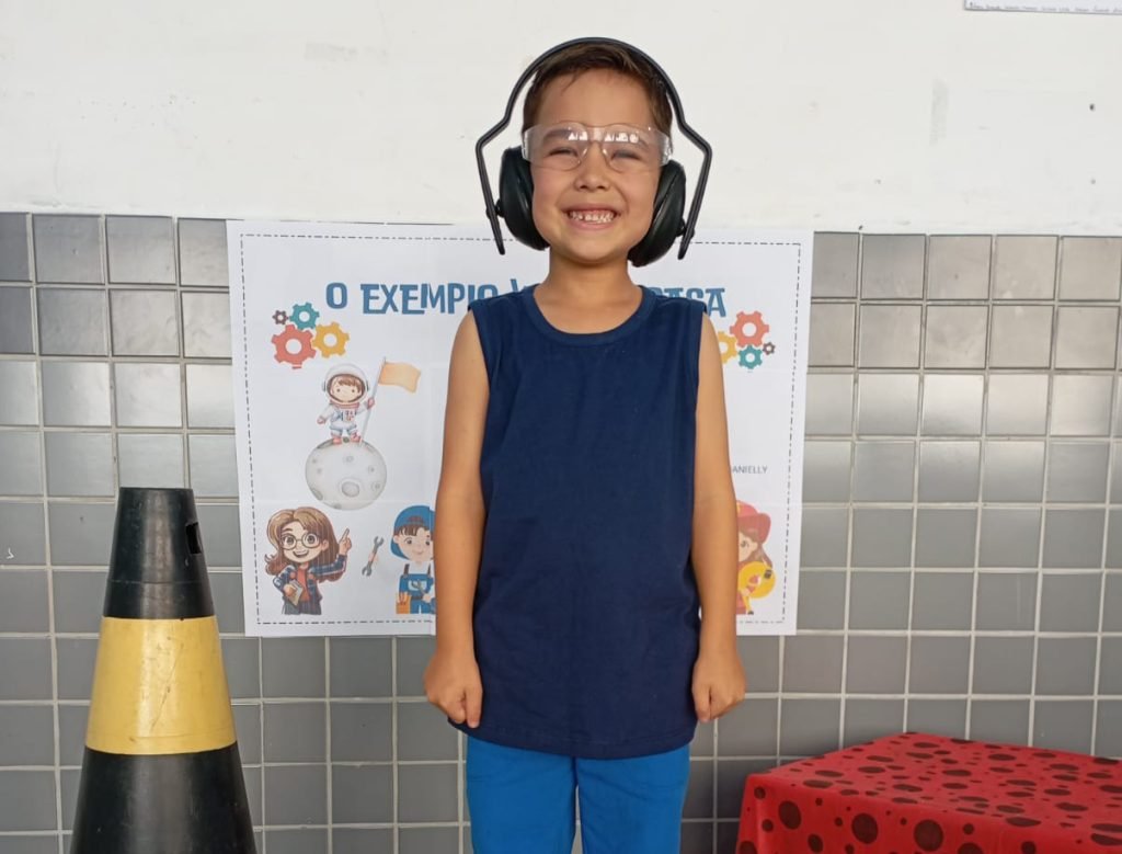FEIRINHA PROFISSÕES 7