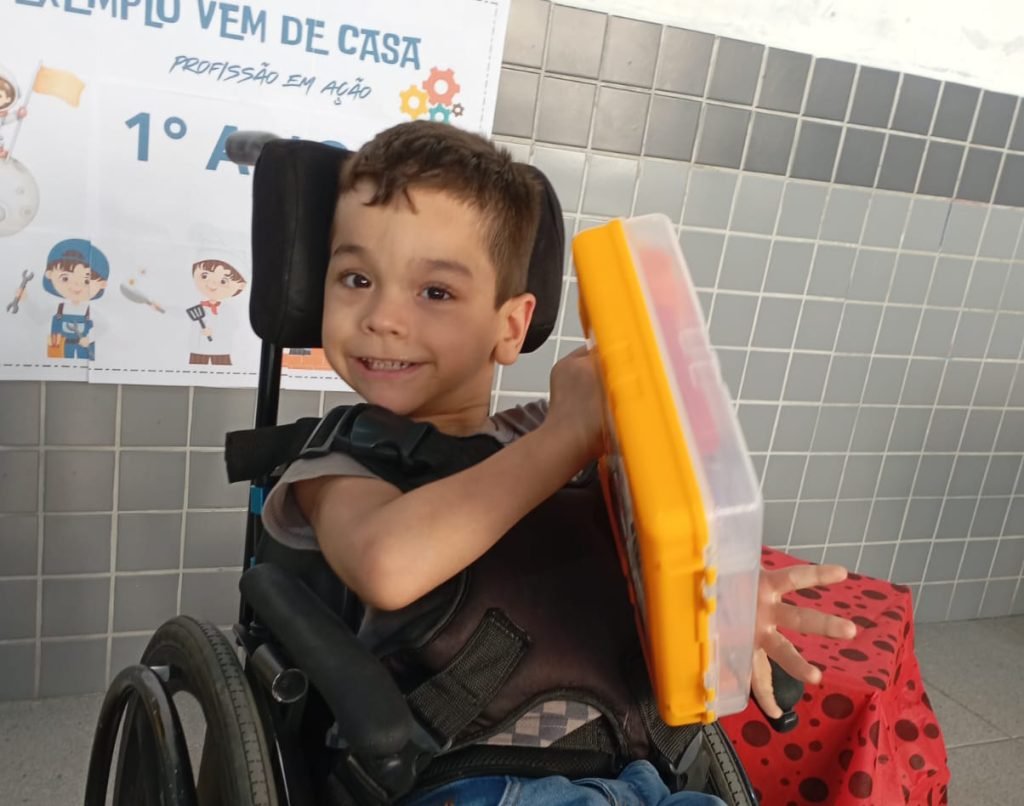 FEIRINHA PROFISSÕES 8